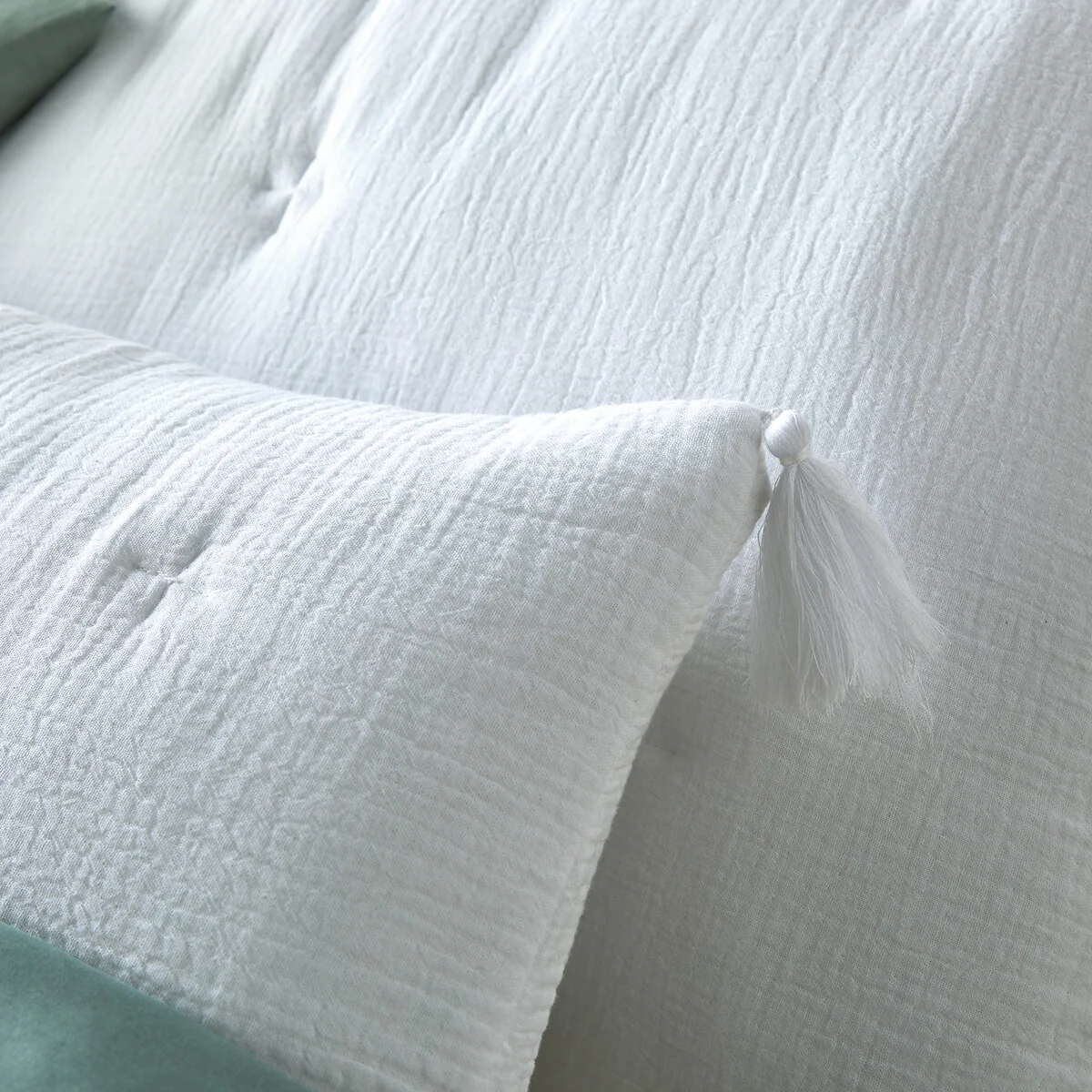 Kulma Quilted Cushion Cover in Cotton Muslin – image 4