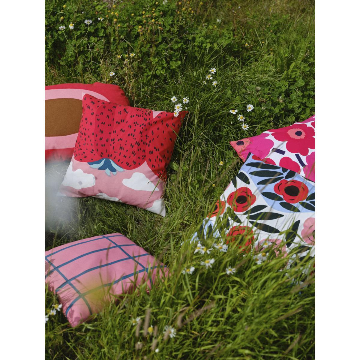 Ruukku Cushion cover - / 50 x 50 cm by Marimekko Blue/Red/Green – image 2