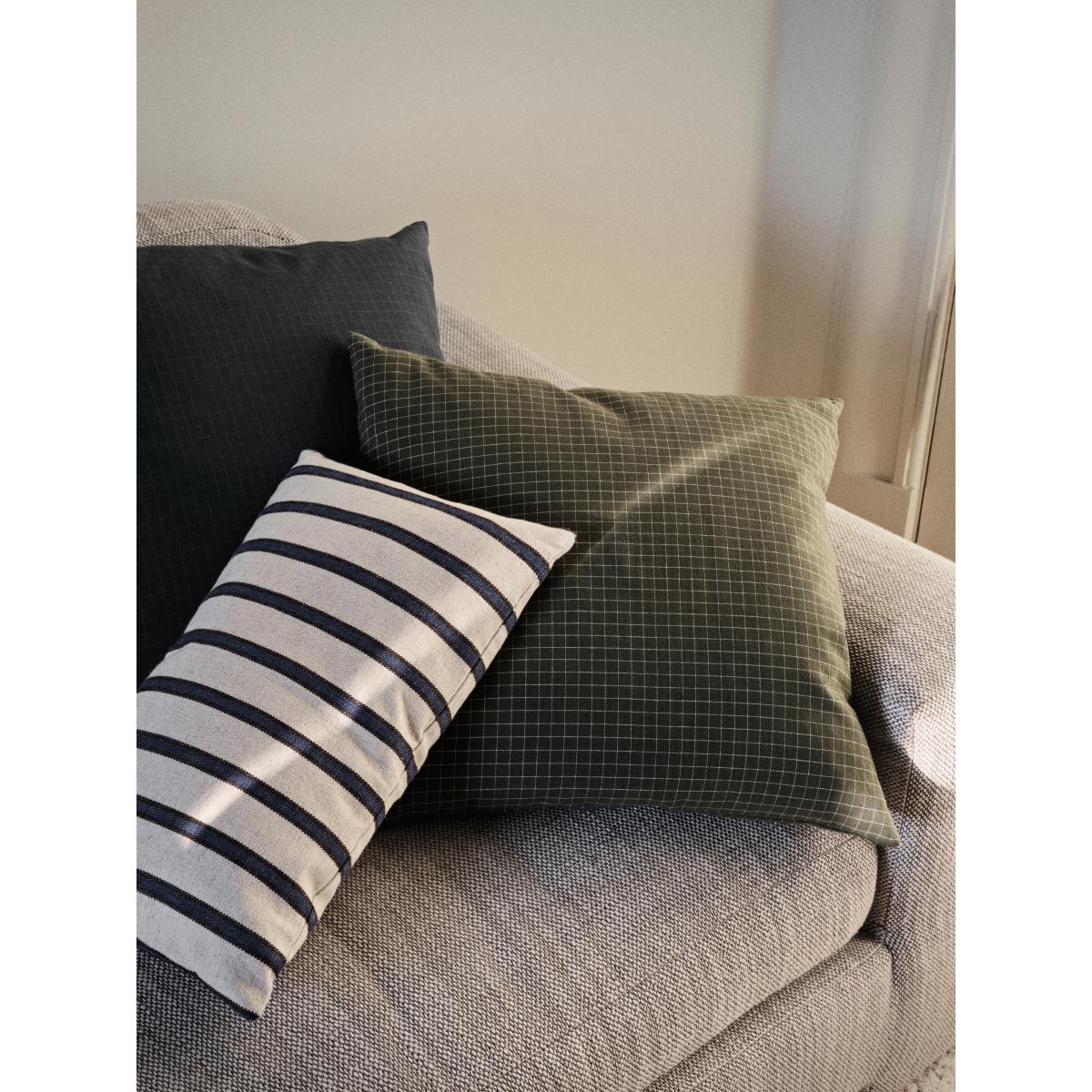 Broste Copenhagen Bodil cushion cover 50x50 cm Grape leaf green – image 2