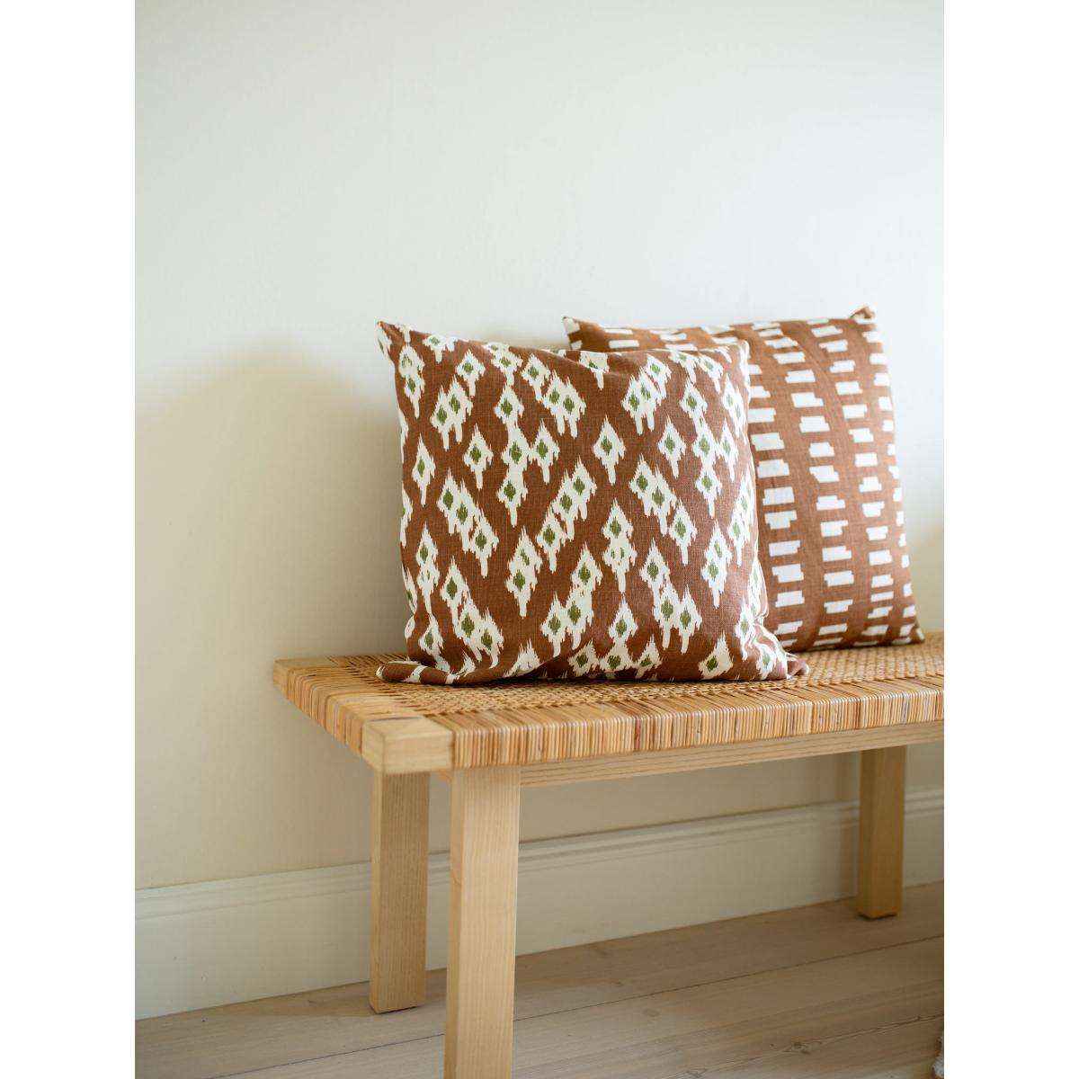 Classic Collection Ikat Diamond cushion cover 50x50 cm Brown – image 2