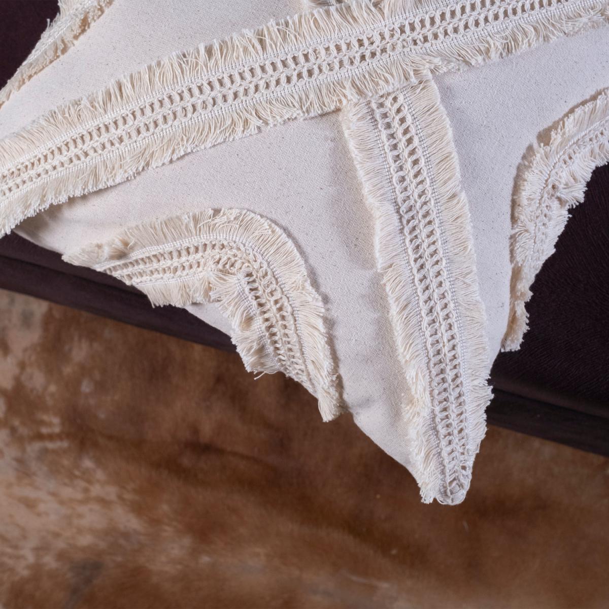 Vera Single Special Design Multi Tassel Linen Cusion Cover - Cream - Tasseled – image 4