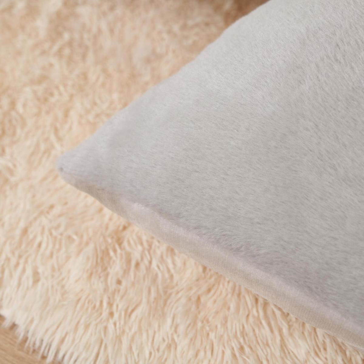 Sienna Plush Faux Fur Pack of Cushion Covers Soft Fleece, 18" x 18" - Silver / 2 – image 1