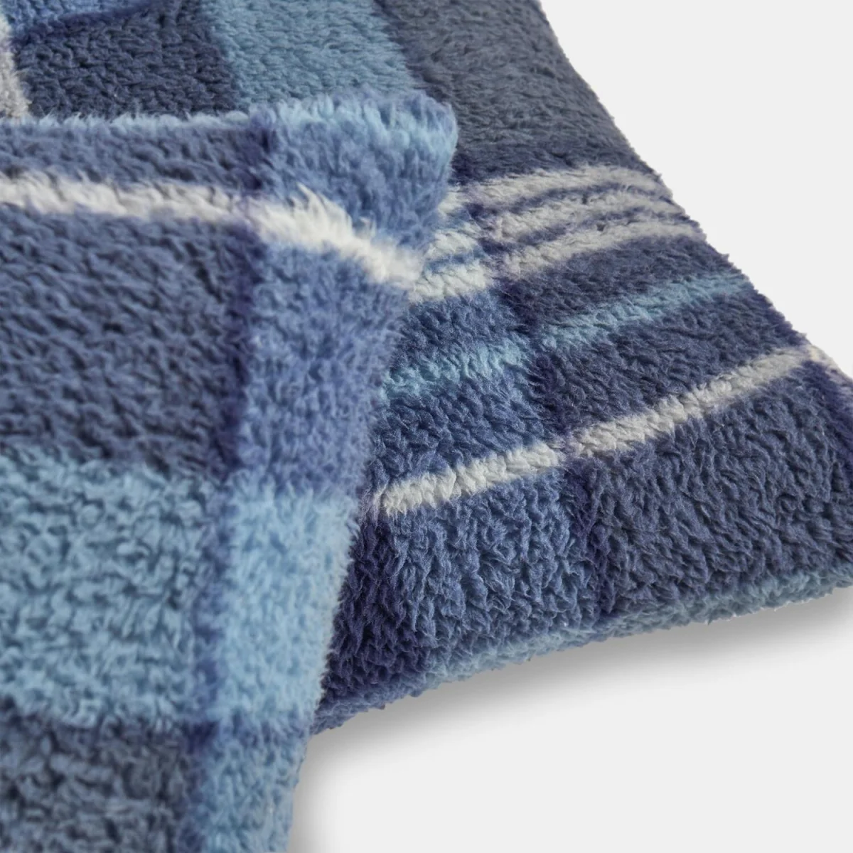 OHS Winter Check Teddy Cushion Covers - Navy – image 5