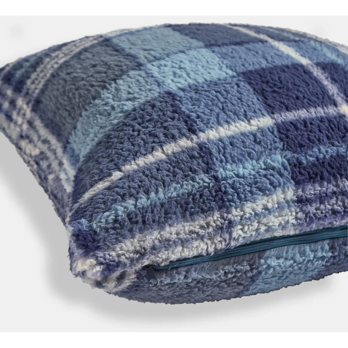 OHS Winter Check Teddy Cushion Covers - Navy – image 6