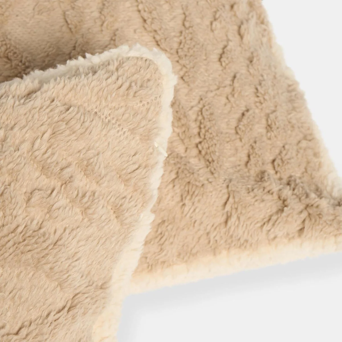 OHS Cable Knit Cushion Covers - Natural – image 5