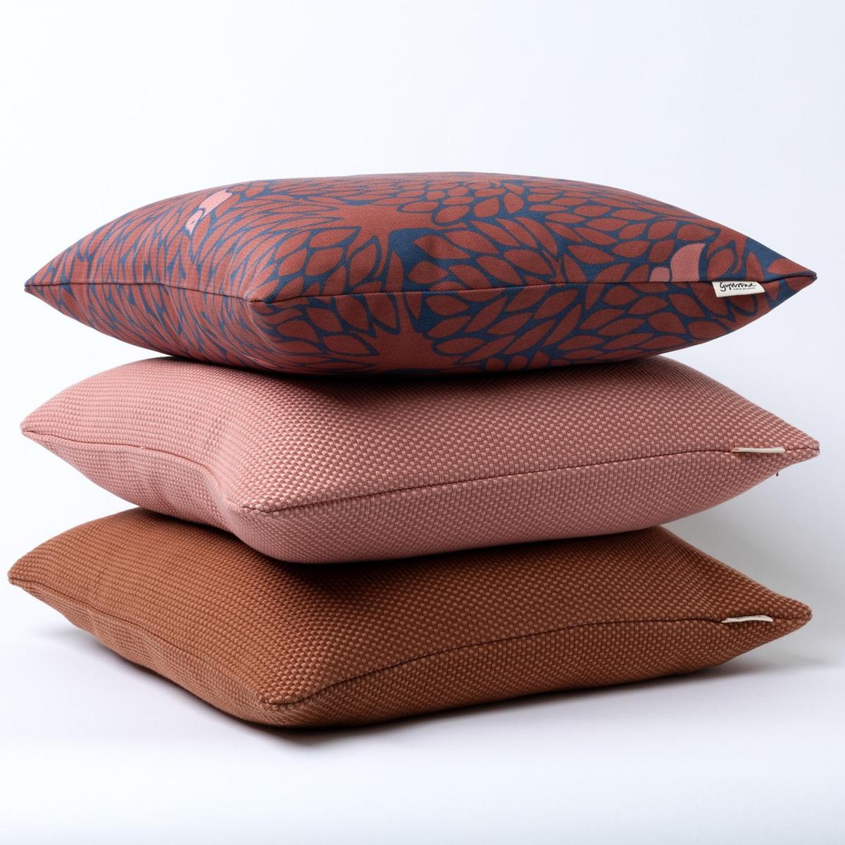 Pink / Purple / Blue Gomstalle Terracotta Blue Cushion Cover Gyllstad – image 3