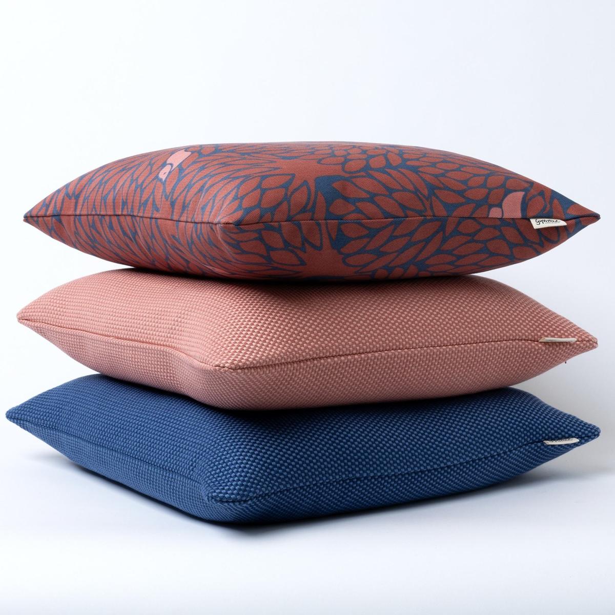 Pink / Purple / Blue Gomstalle Terracotta Blue Cushion Cover Gyllstad – image 4
