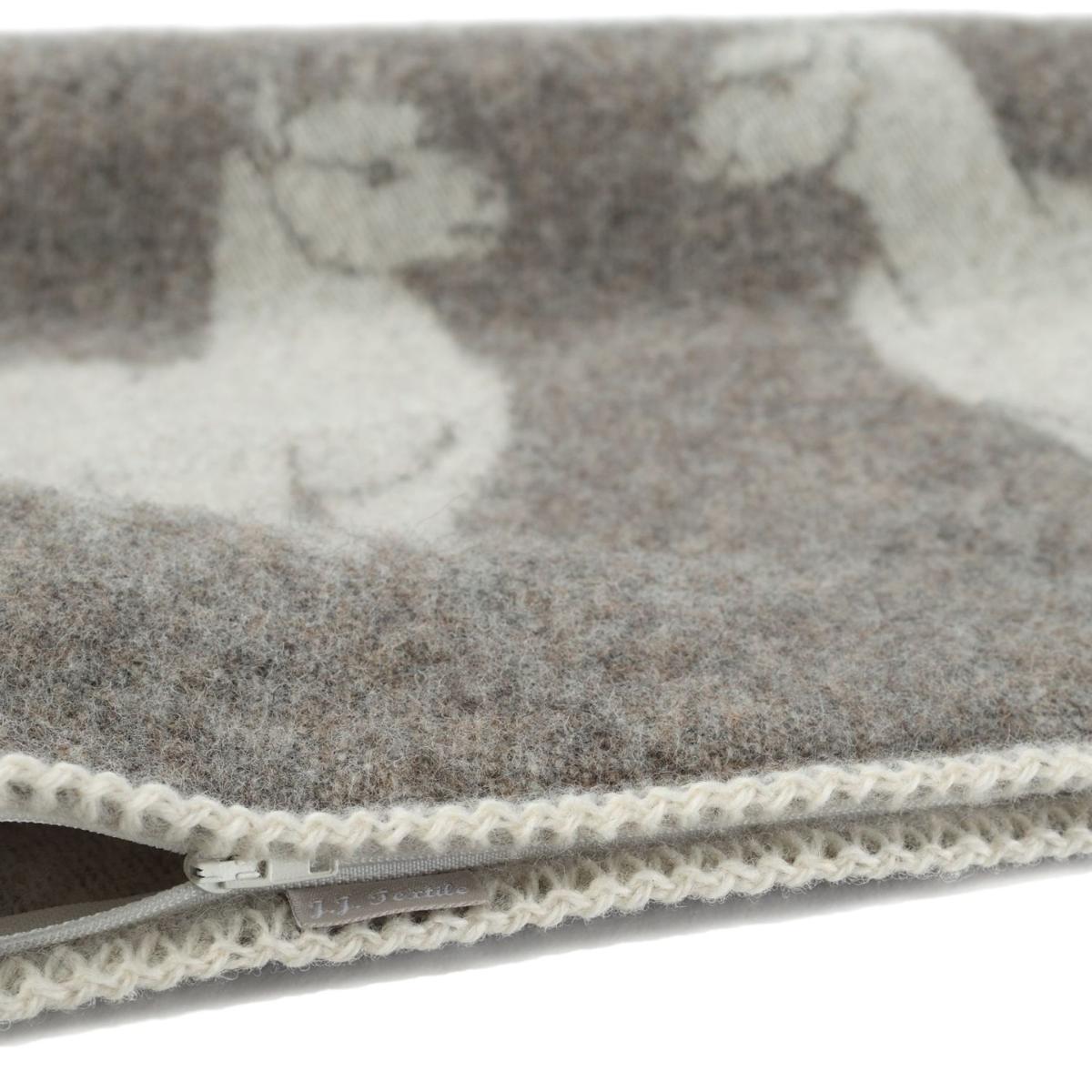 Brown / White Alpaca Wool Cushion Cover J. j.textile – image 3