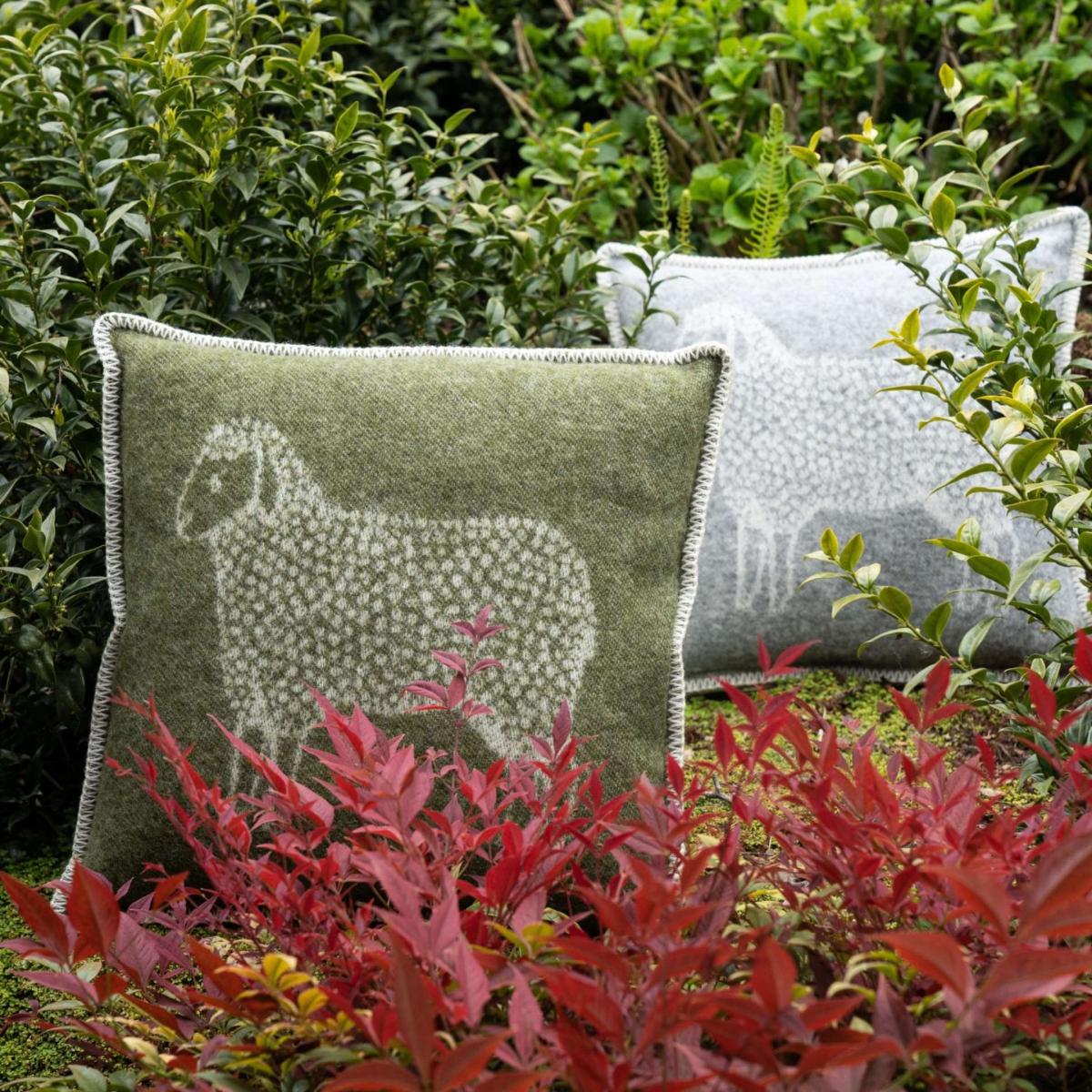 Green / White Mossy Green Dot Sheep Cushion Cover J. j.textile – image 9