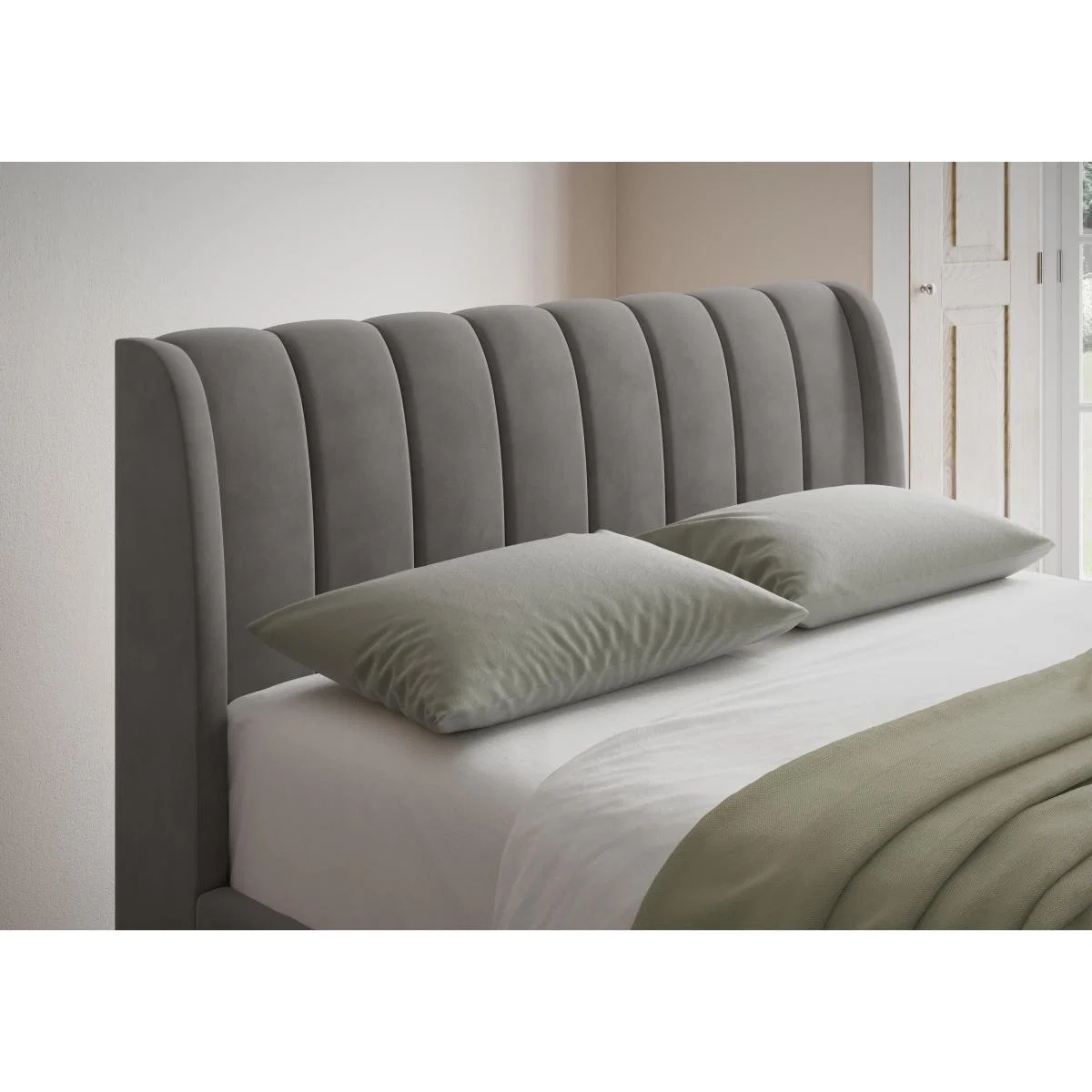 Petal Bed Frame - Super King - Pink – image 3