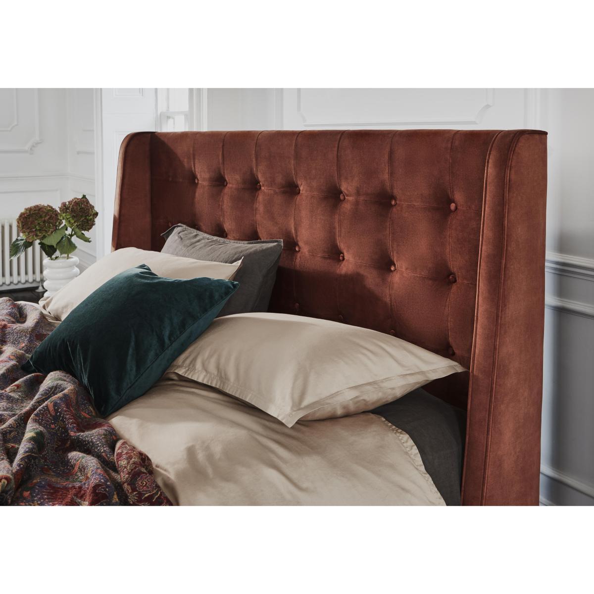 Harrison Spinks - Stately Ripley Divan Set - Super King – image 3