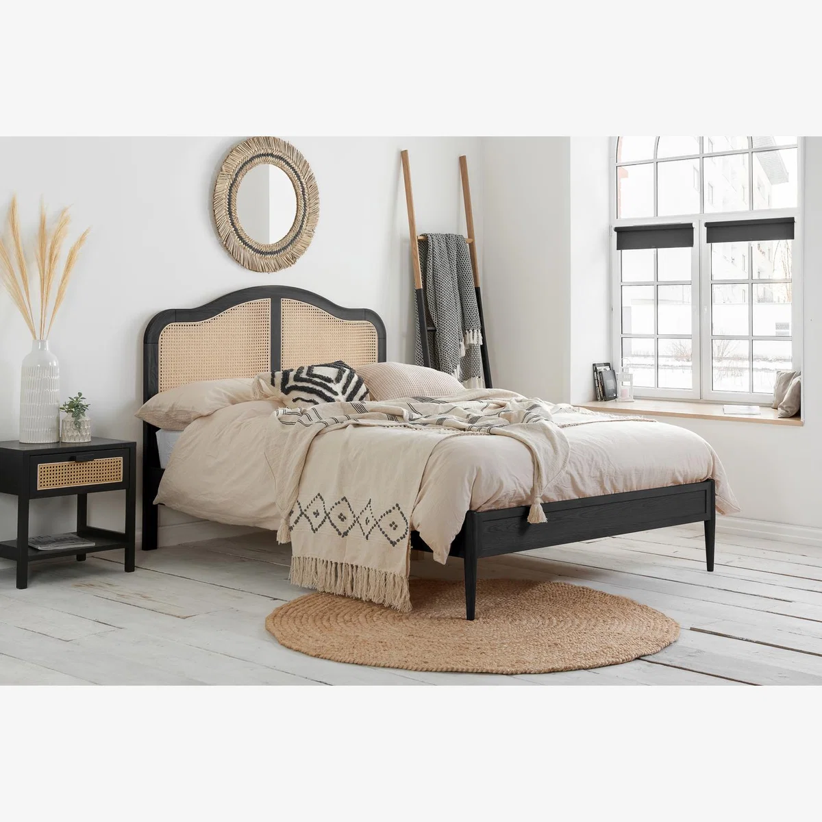 Leonie Super King Rattan Bed - Black – image 1