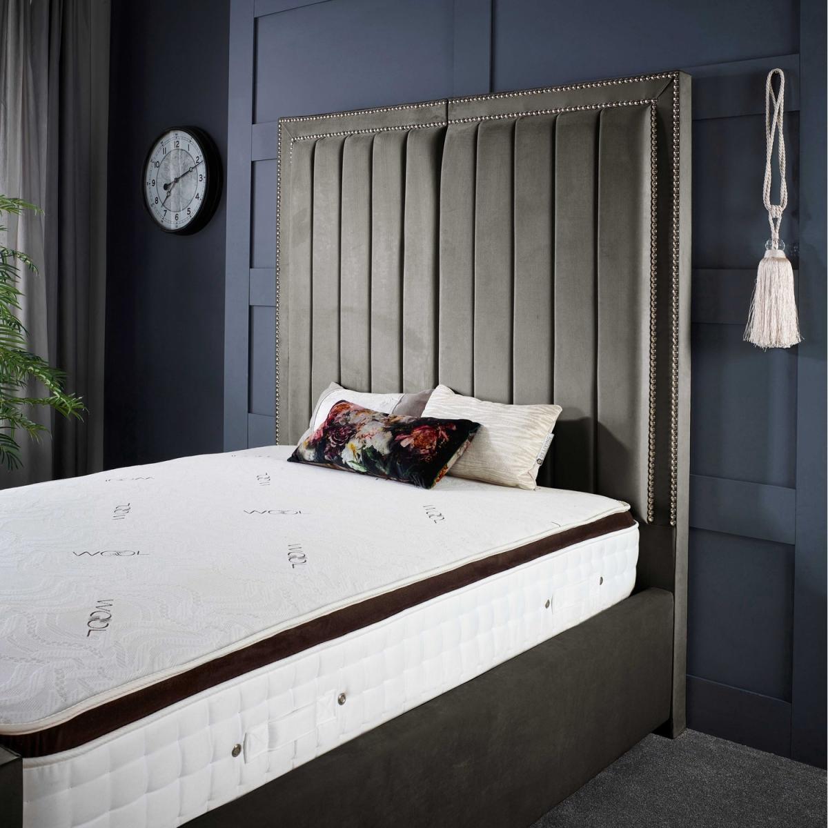 Lucinda Panel Luxury Velvet Upholstered Bed Frame - Blue / 155.7kg / 191cm / Superking – image 7