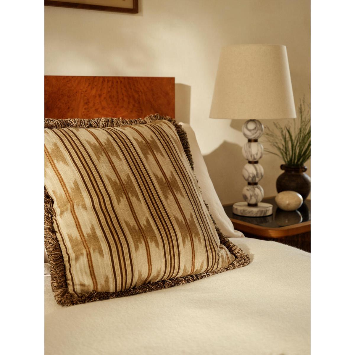 Russo Bed, Madrone Burl, Super King – image 4