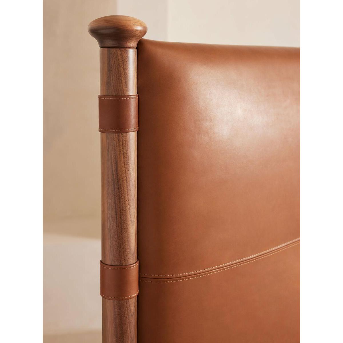 Paolo Bed, Sycamore Leather, Emperor – image 8
