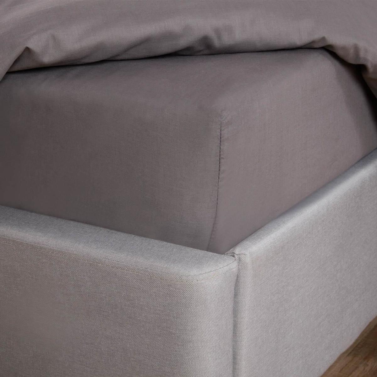 Plain Polycotton 50/50 Elasticated Fitted Bed Sheet - Grey / Double