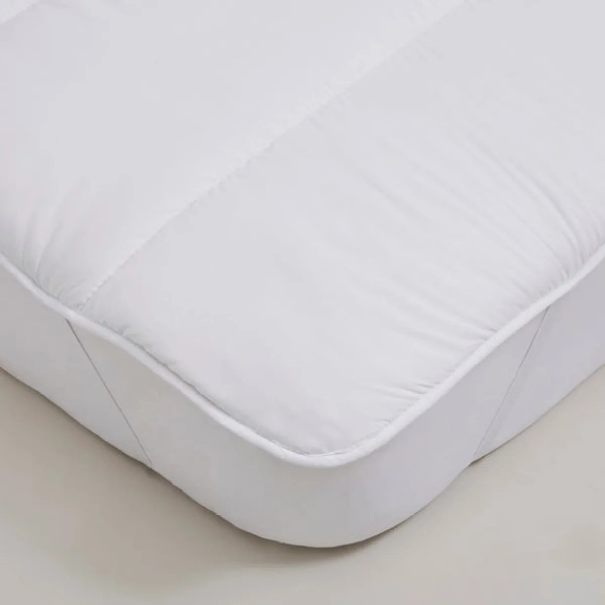 Fogarty Perfectly Washable Mattress Topper White – image 2