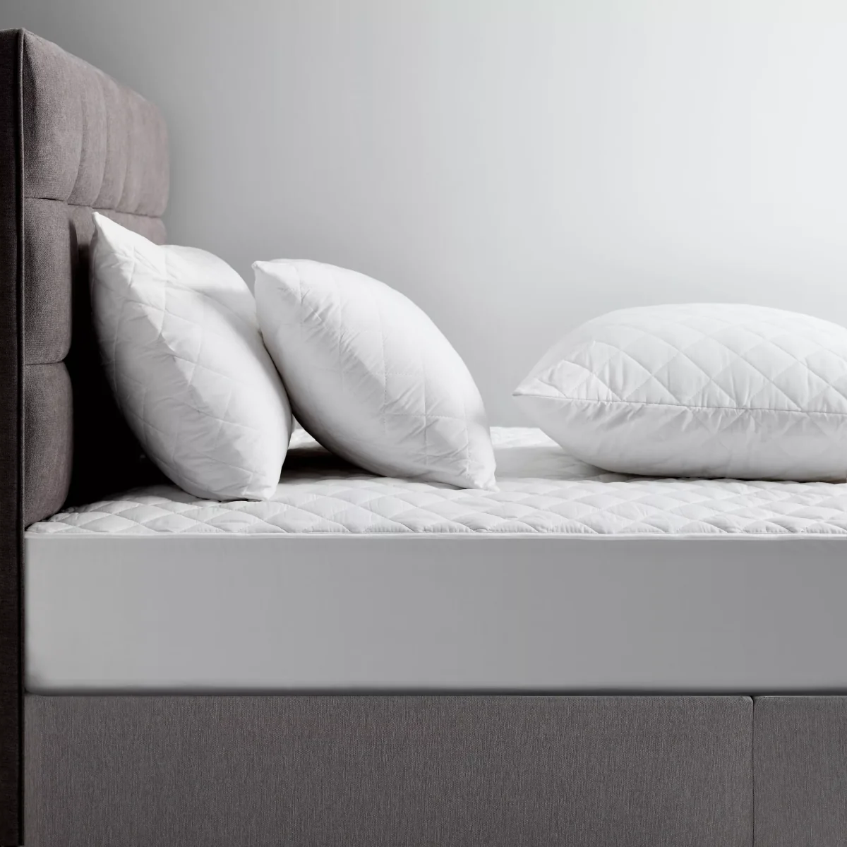 John Lewis & Partners Natural Cotton Quilted Mattress Protector – image 5