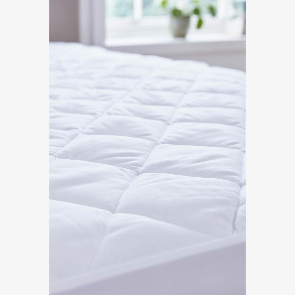 Martex Eco Pure Recycled Microfibre Mattress Protector - White / 190cm