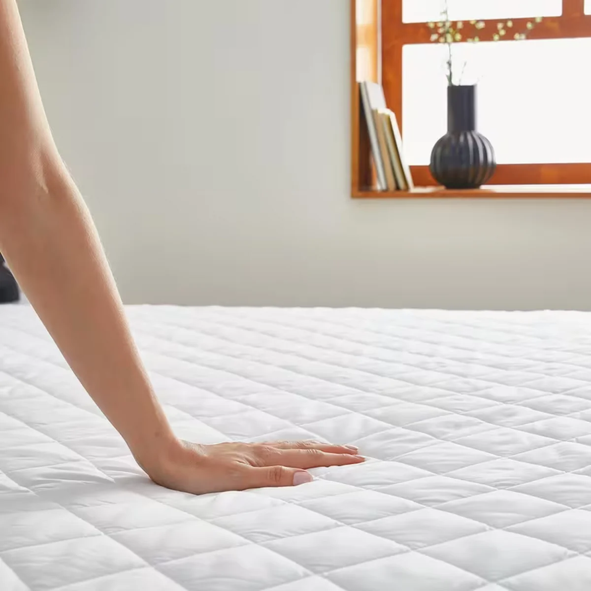 Quilted Mattress Protector Extra Deep 30cm - White – image 6