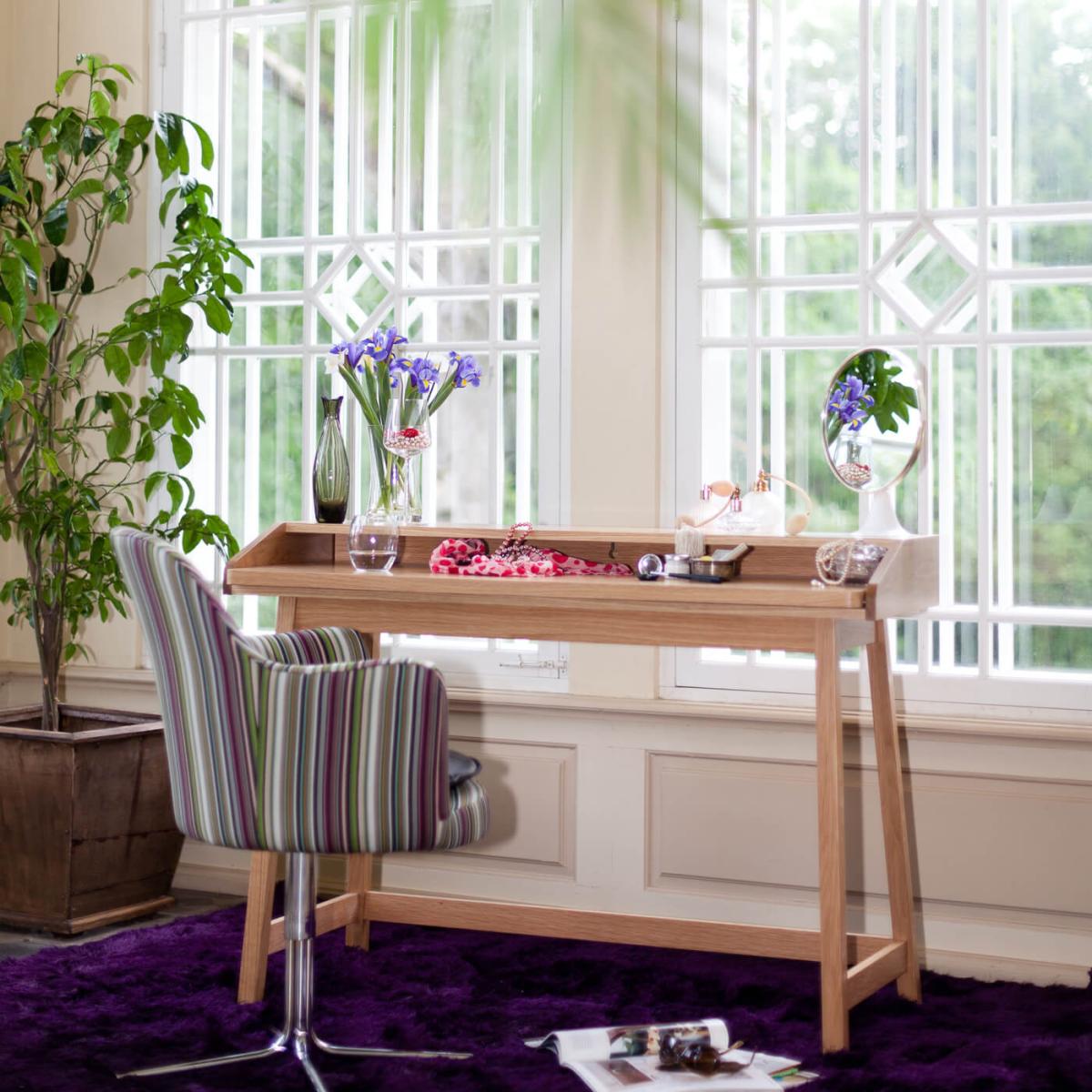 Oak St James Compact Desk – image 2