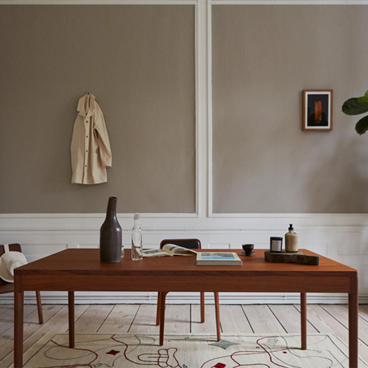 Walnut Front Desk – image 3
