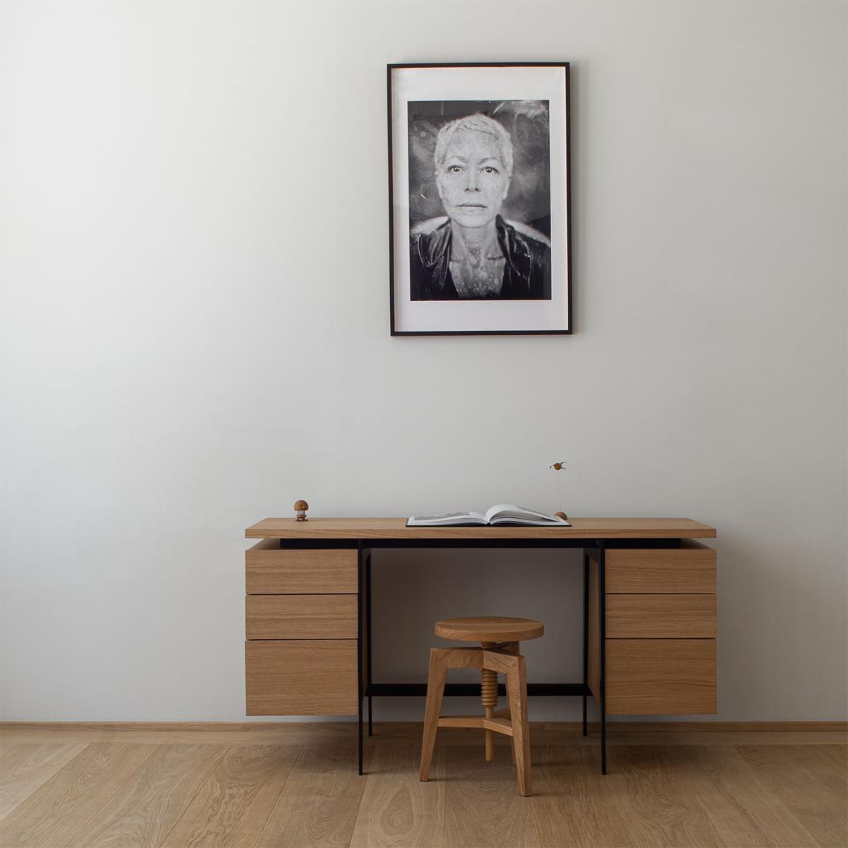 European Oak Large FRANCO Desk – image 8