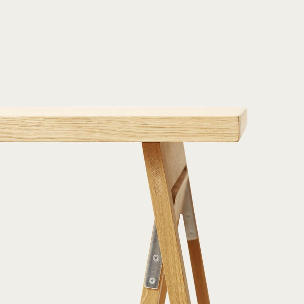 Oak Linear Tabletop 125 x 68 – image 2