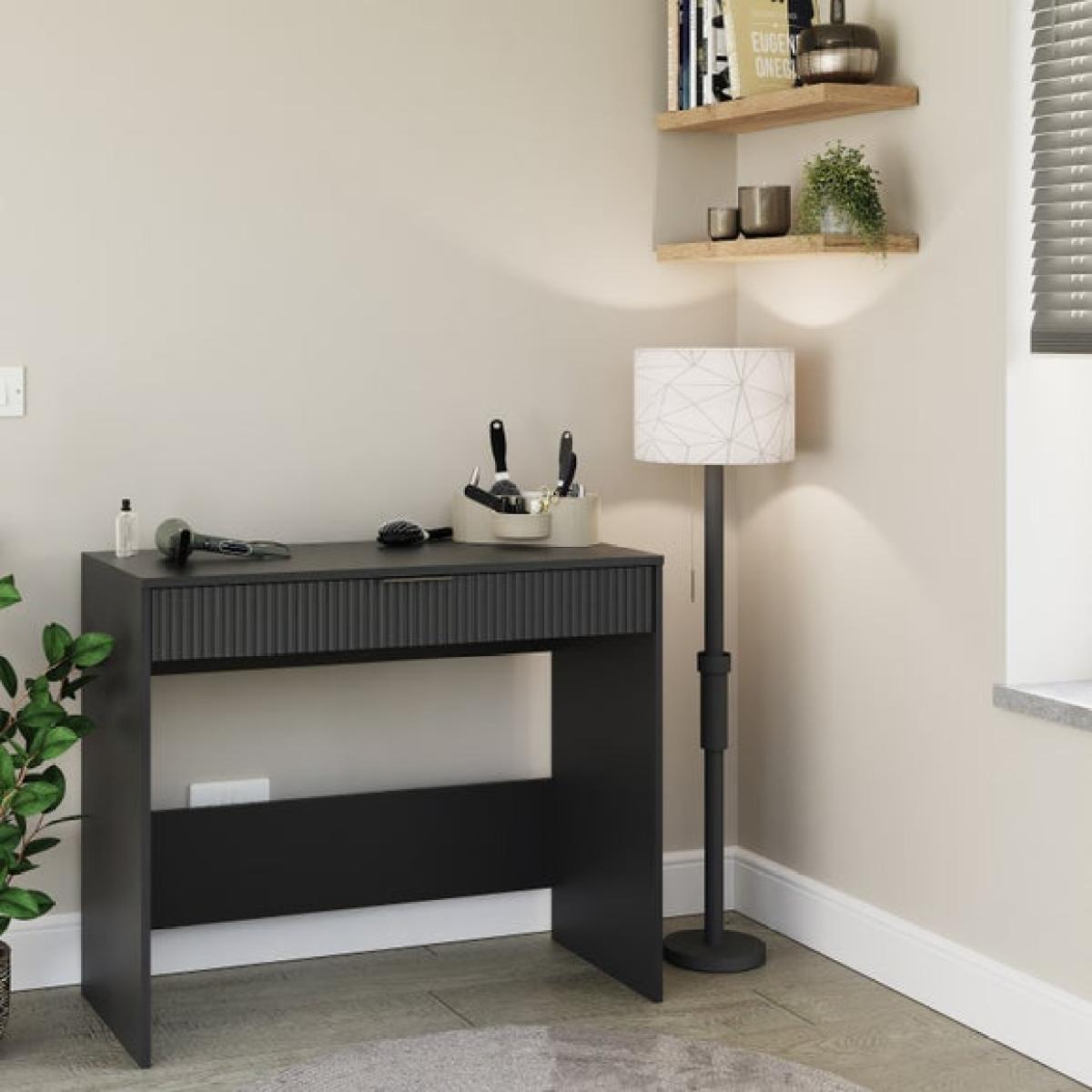 Return - Neeve Desk – image 2