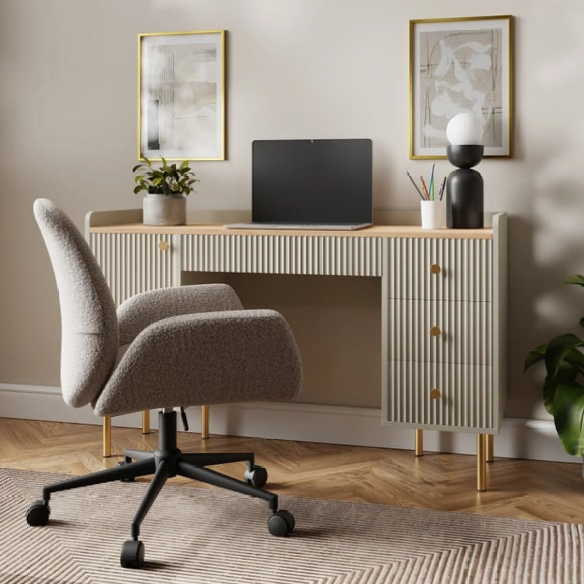 Georgi Standard Desk – image 6