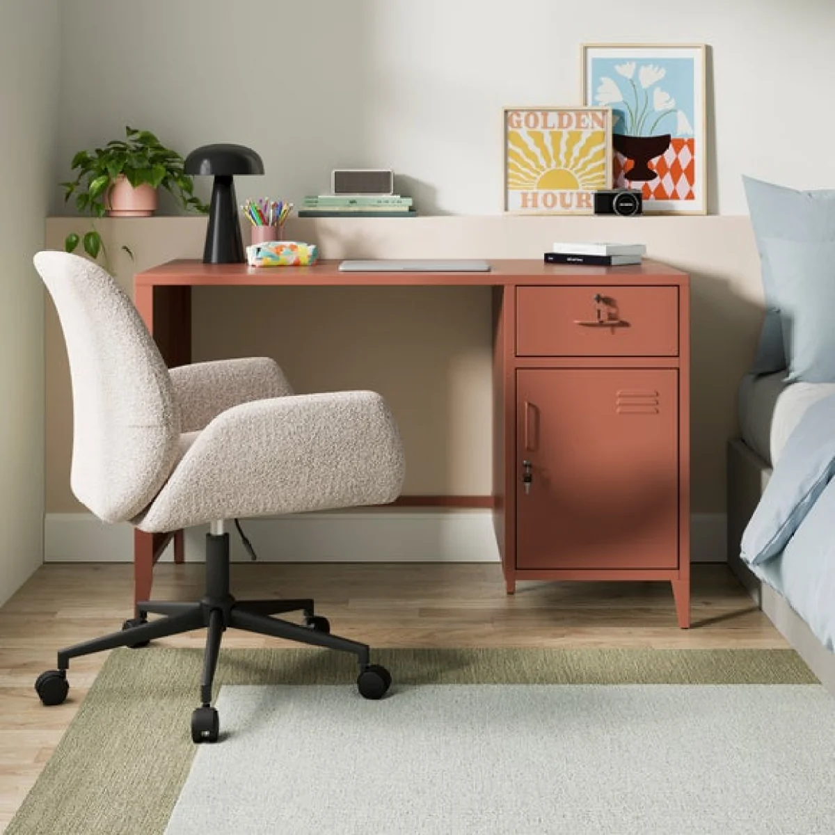 Helga Lockable Office Desk – image 7
