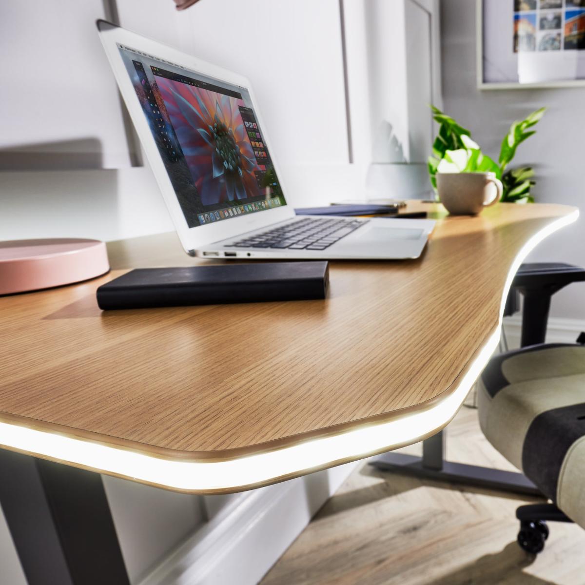 X Rocker Living Woodgrain Desk with Wireless Charging, 140x60cm Oak – image 3