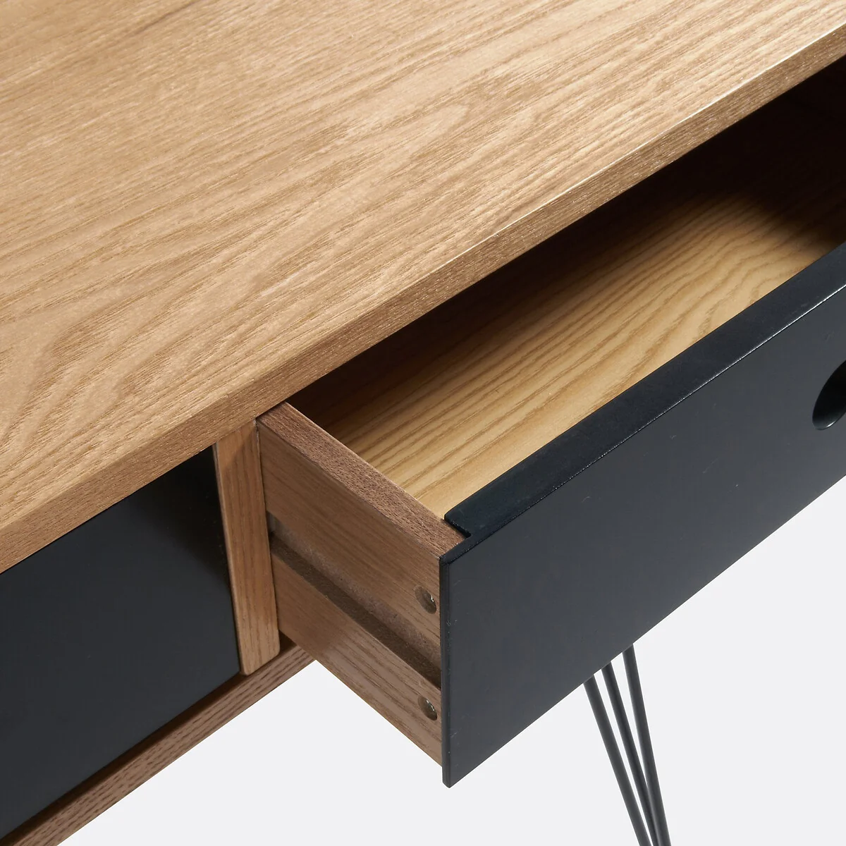 Watford 3-Drawer Desk – image 4