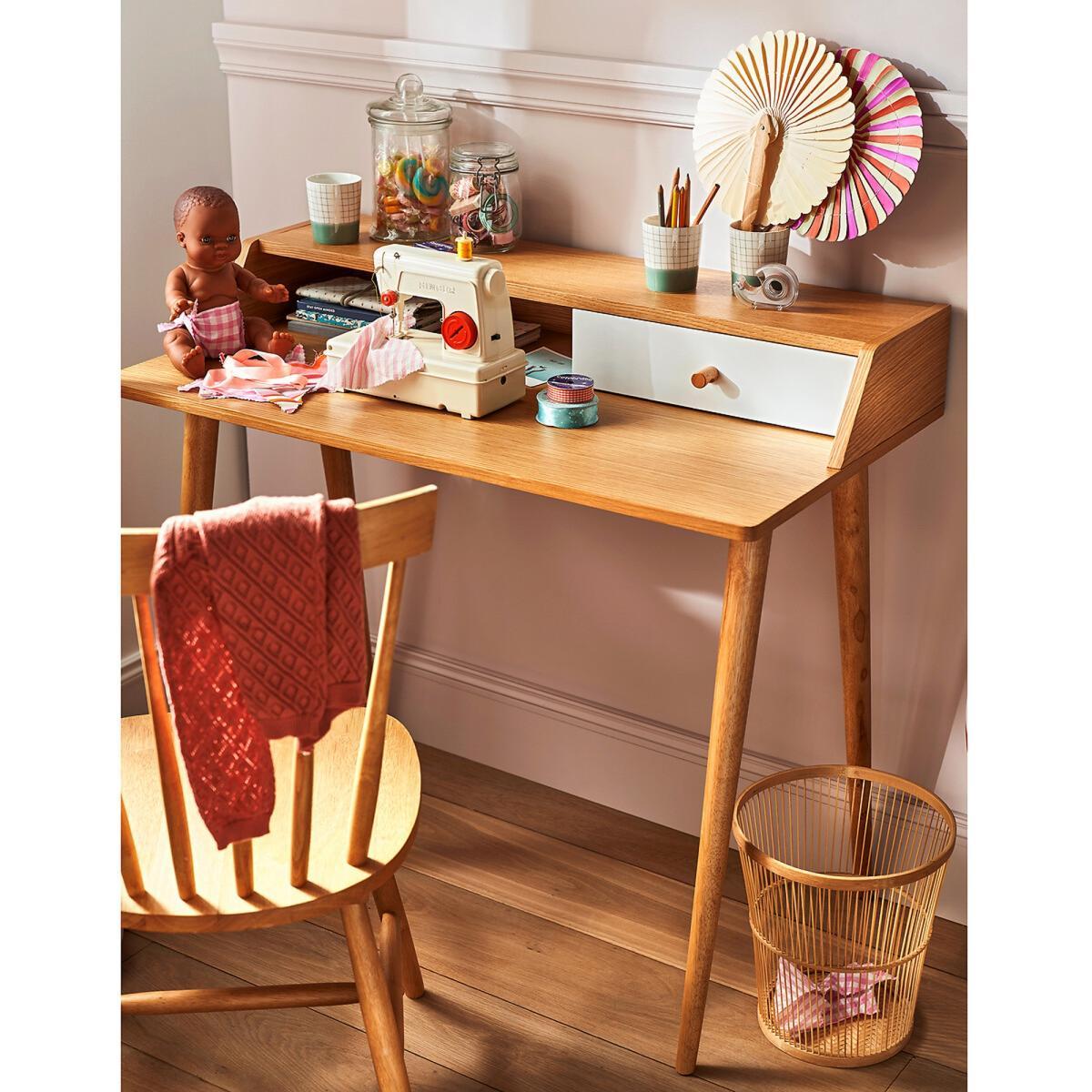 Clairoy Scandi-Style 1 Drawer Desk – image 4