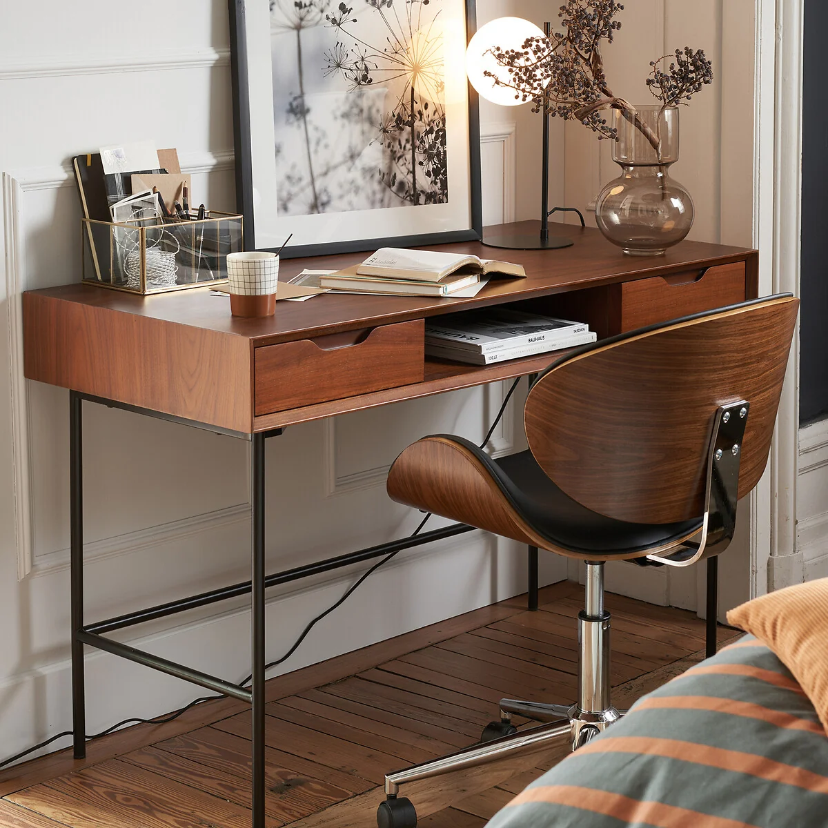 Noyeto Wood & Metal Desk – image 2