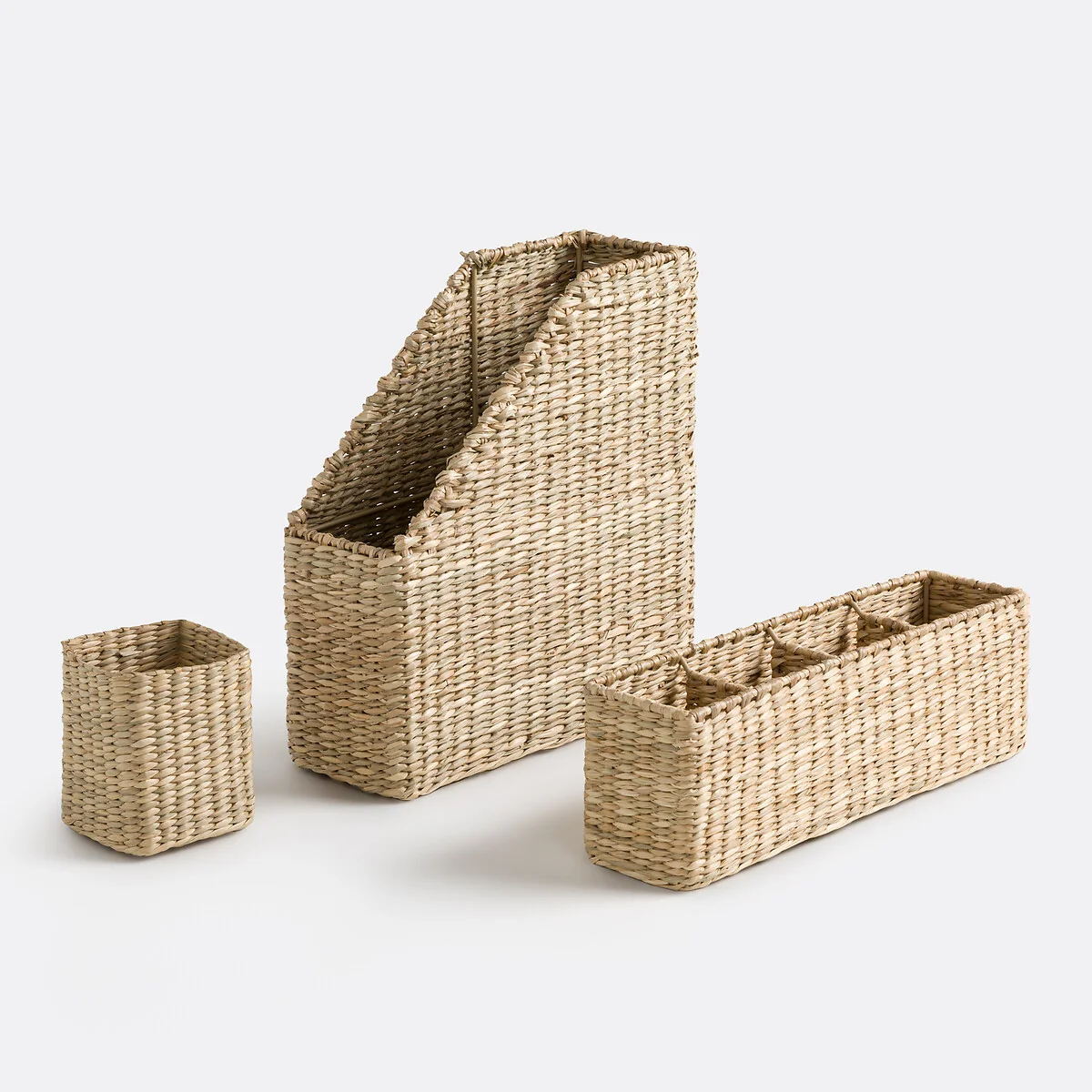 Nove Woven Grass Desk Tidy – image 3