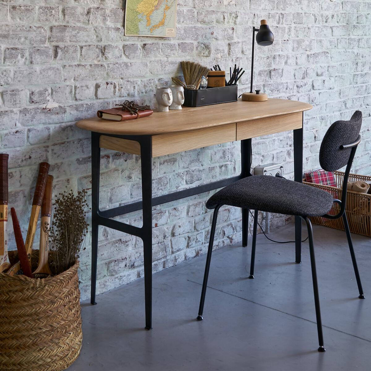 Addisson FSC Solid Oak and Oak Veneer Desk – image 5