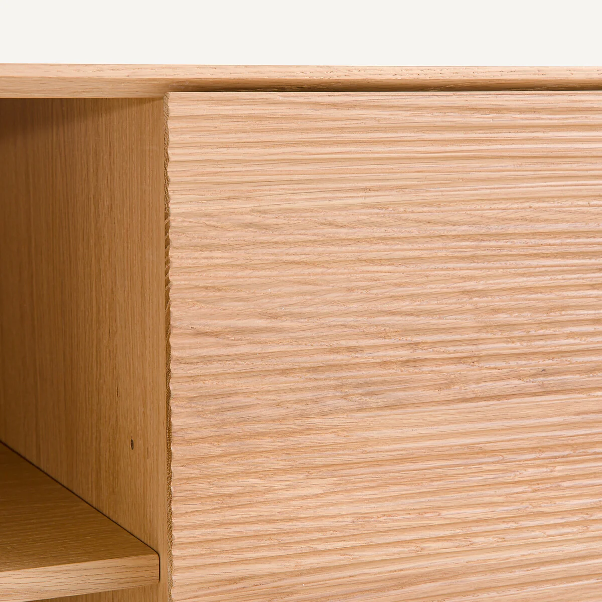 Mikube Oak and Veneer Desk with 2-Door Unit – image 7