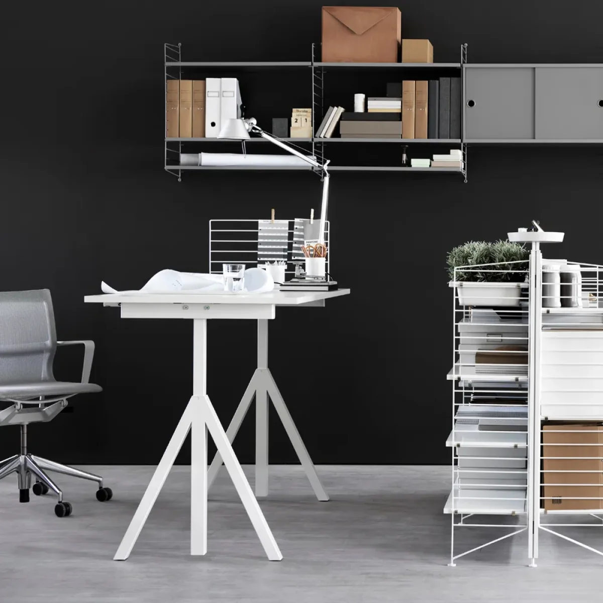 Works Works base for desk White height-adjustable – image 2