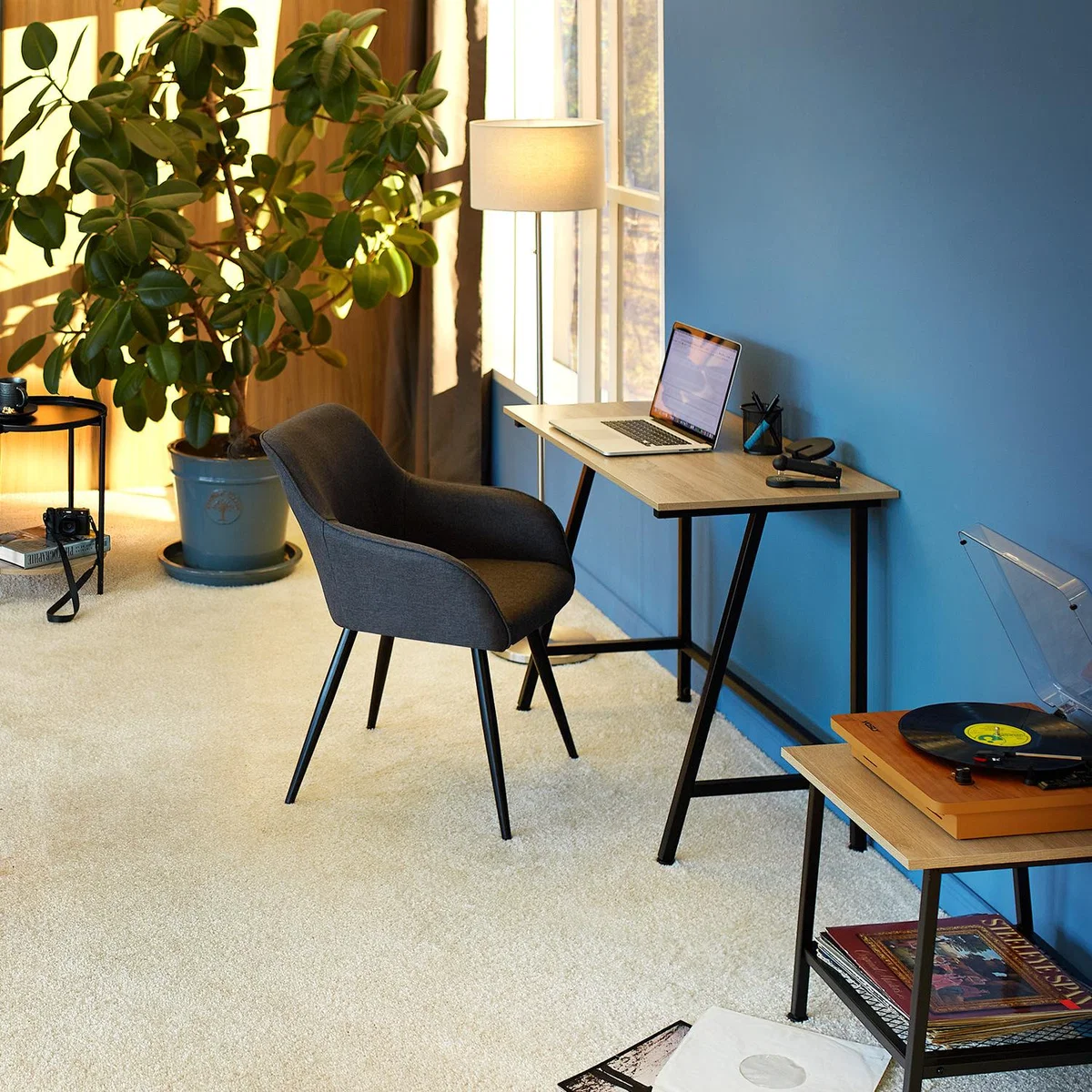 Desk Newton - Industrial Dark