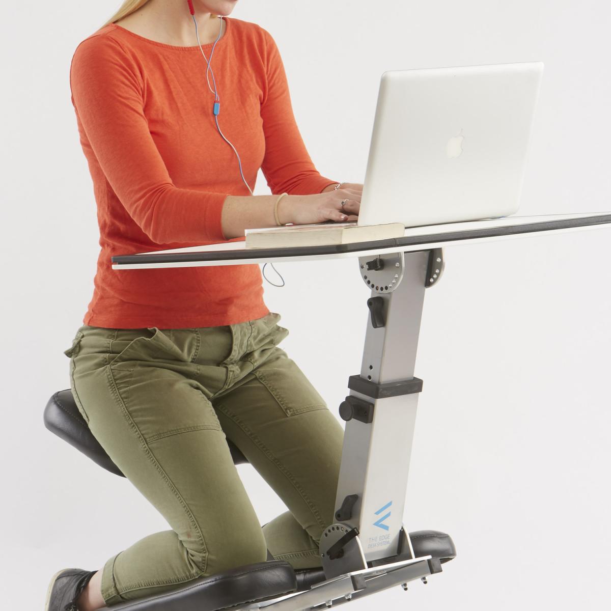 The Edge Desk - White – image 6