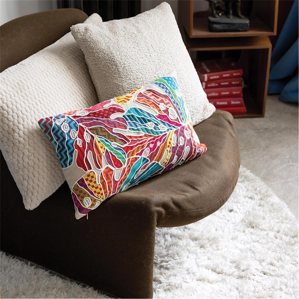 Amy Cushion - Multicolour – image 3