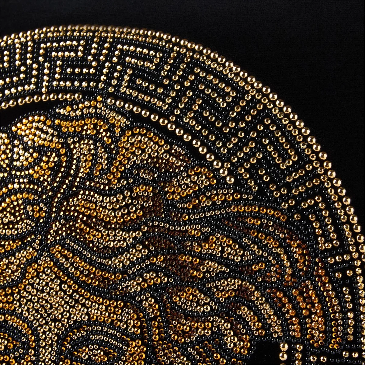 Icon Cushion – image 3