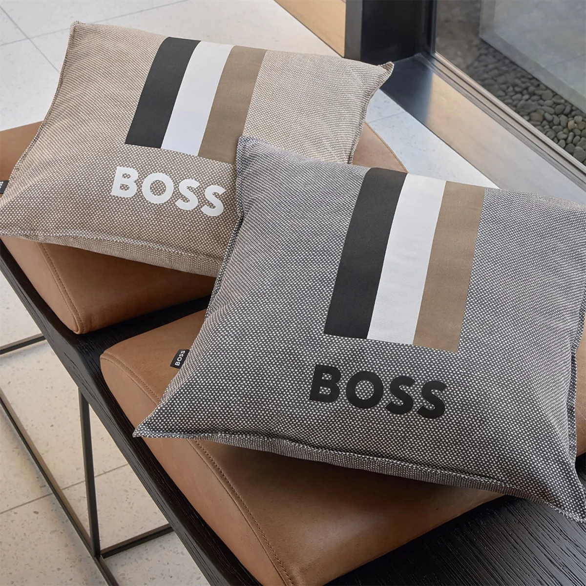 Linea Cushion – image 5