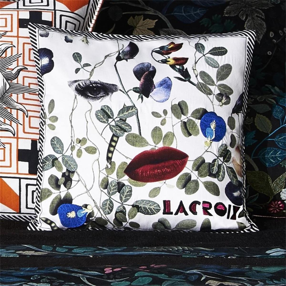 Dame Nature Cushion – image 3
