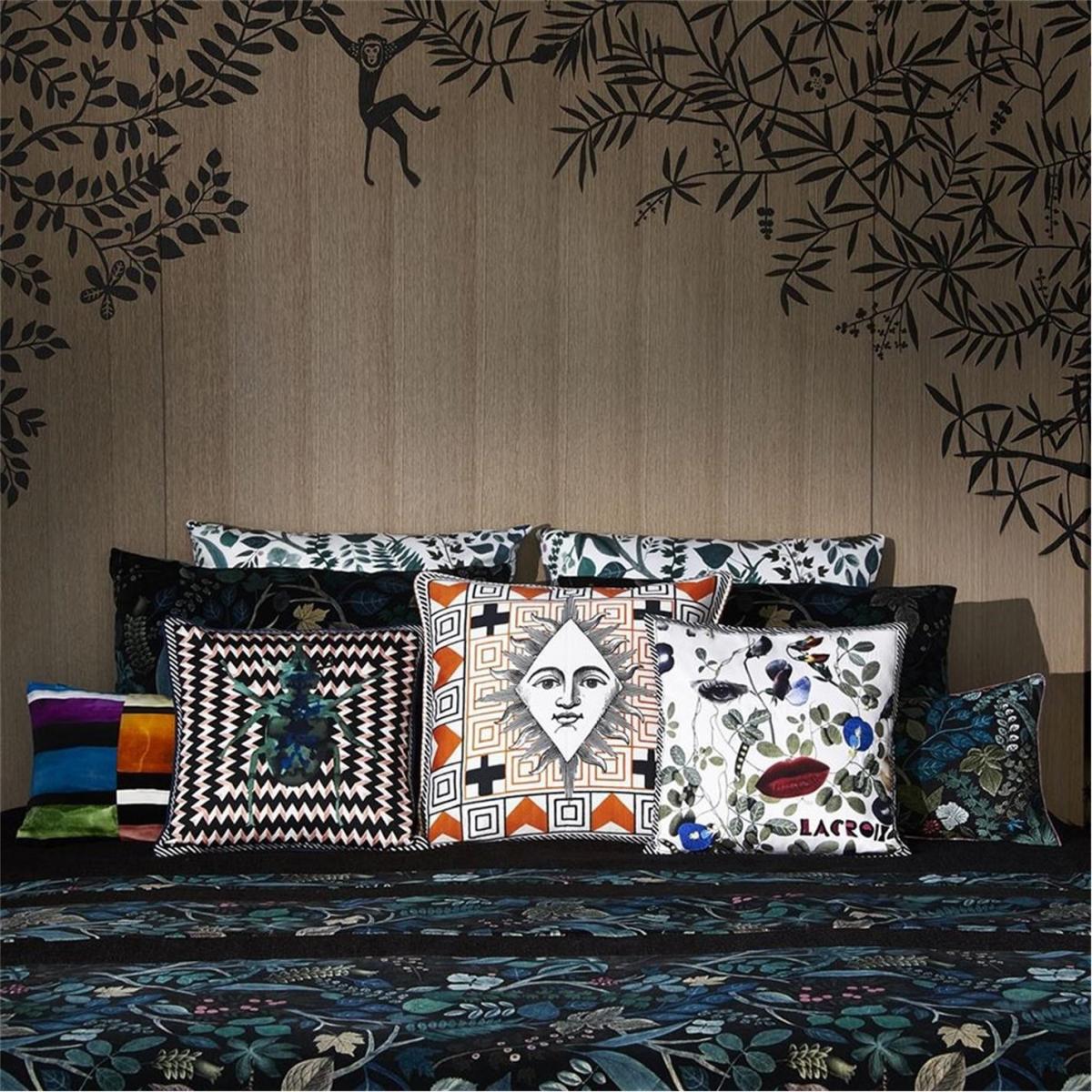 Dame Nature Cushion – image 5