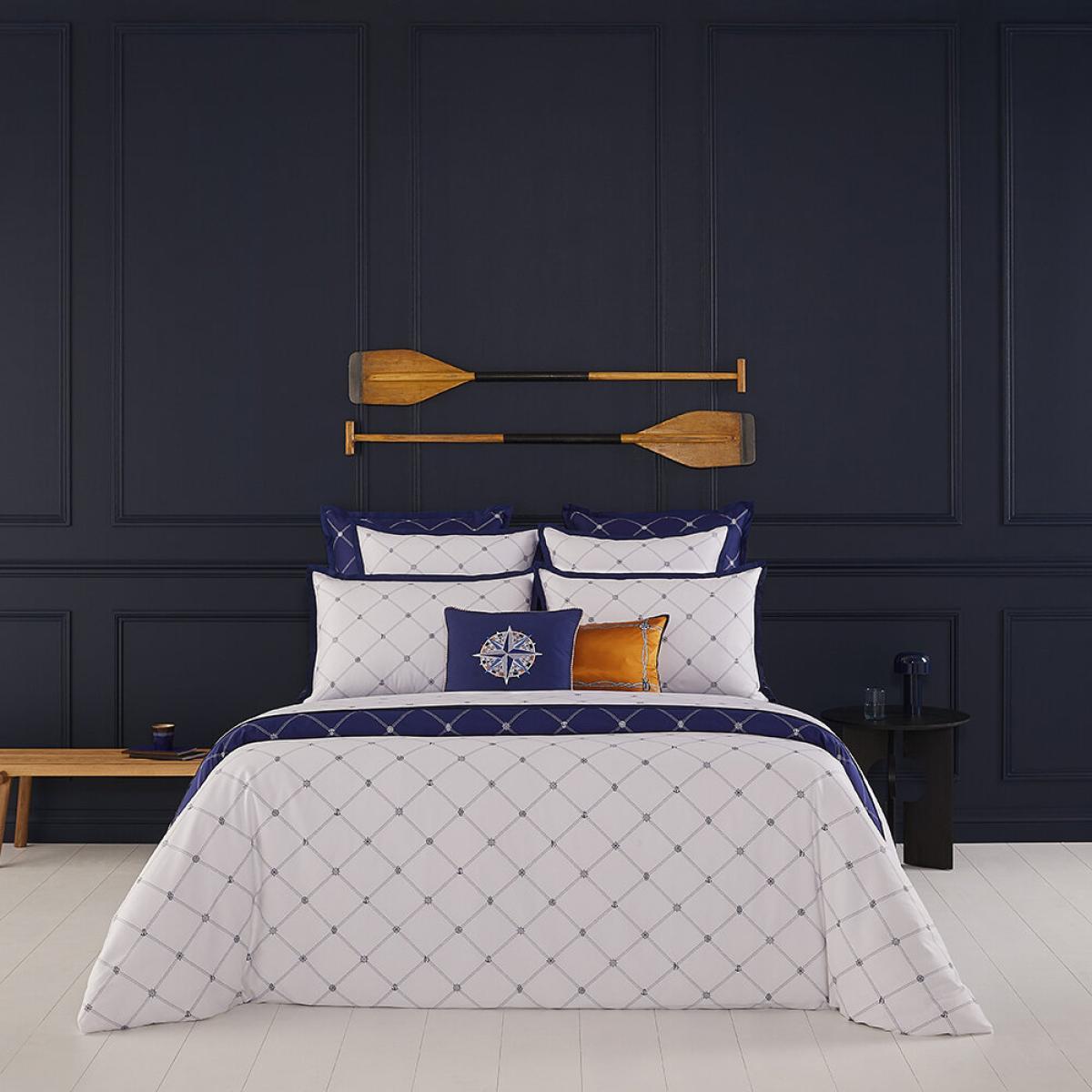 Yves Delorme - Encre Cushion - Navy - 45x45cm – image 3