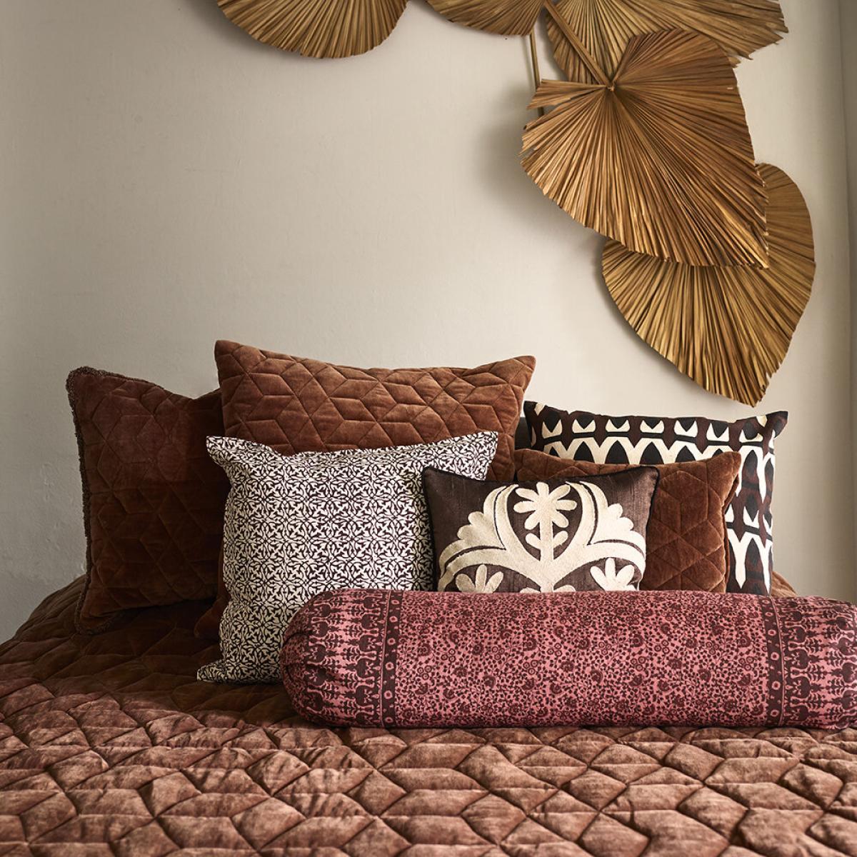 DAY Home - Quilted Velvet Cushion With Inner - Rose – image 3
