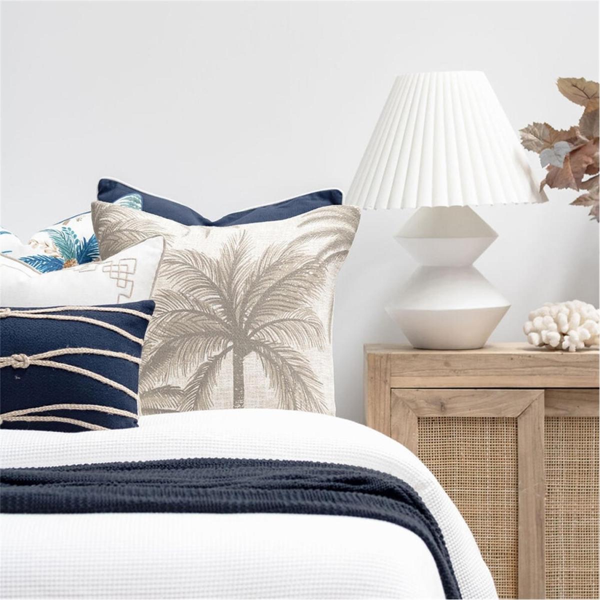 Living Newport Rope Cushion – image 3