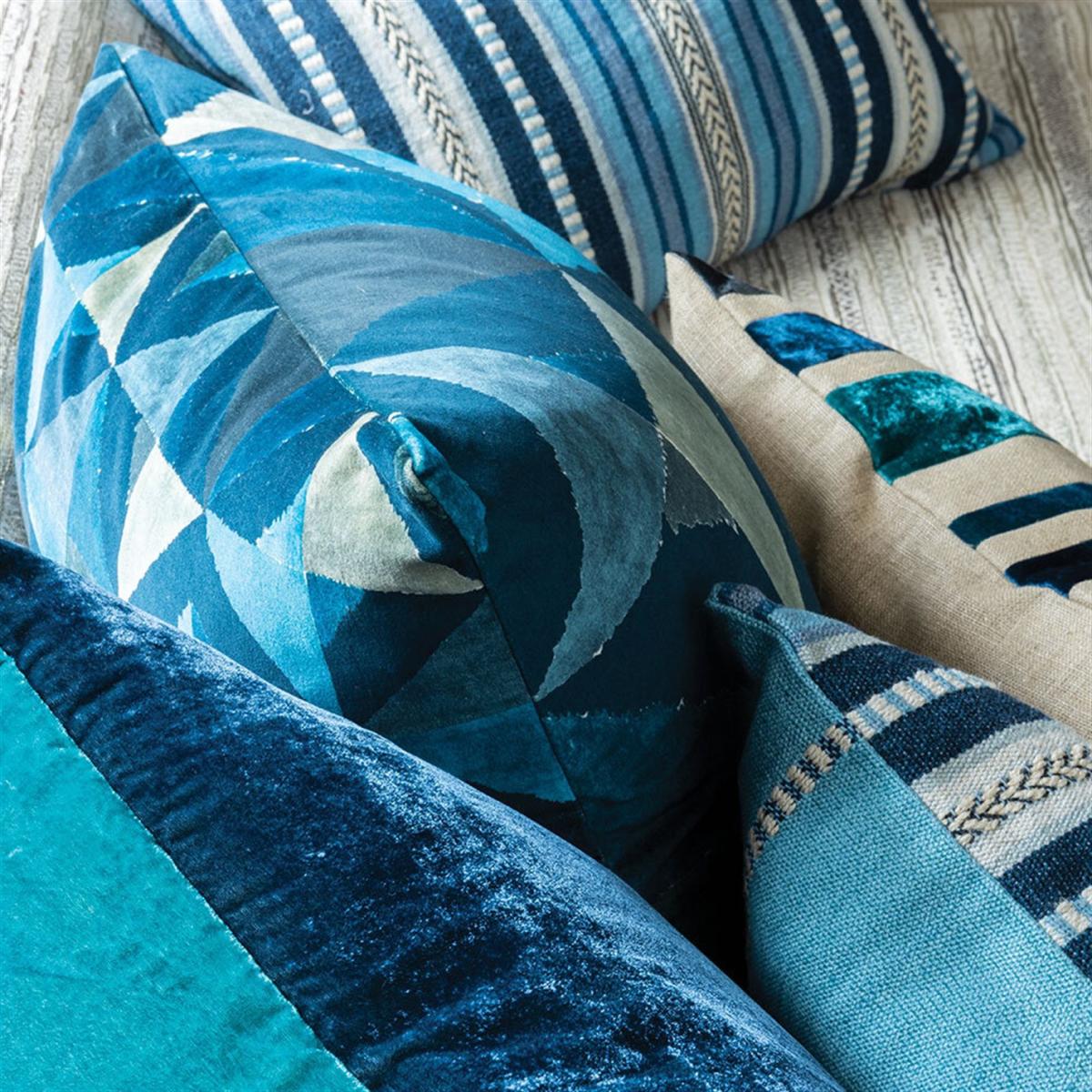 Molino Cushion - 60x60cm – image 5